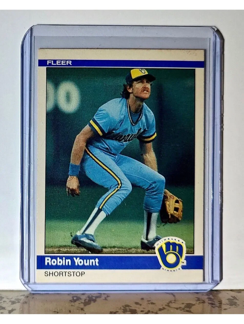 Robin Yount 1984 Fleer MLB #219 Baseball Card Milwaukee Brewers